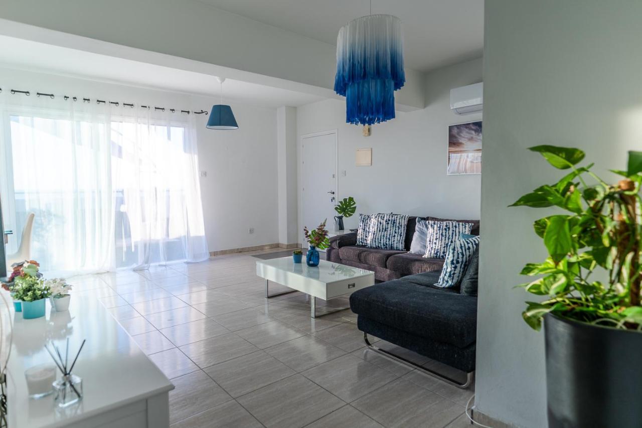 Makenzy Seaview Penthouse Lejlighed Larnaca Eksteriør billede