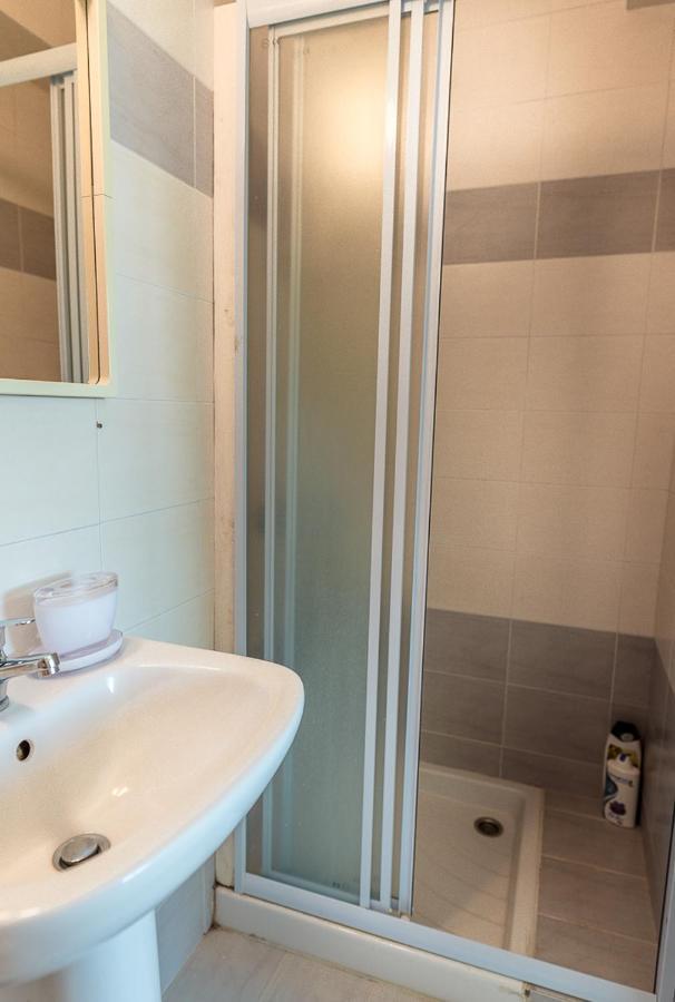 Makenzy Seaview Penthouse Lejlighed Larnaca Eksteriør billede
